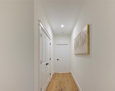 3406 Garapan Street - Photo Thumbnail 31