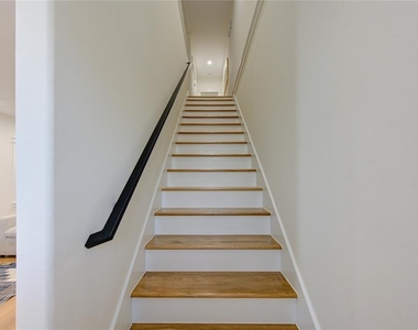 3406 Garapan Street - Photo Thumbnail 30