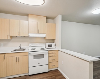 6940 37th Ave S - Photo Thumbnail 33