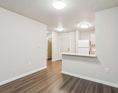 6940 37th Ave S - Photo Thumbnail 31