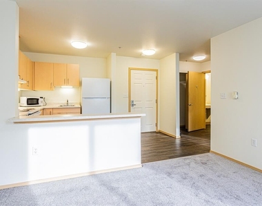 6940 37th Ave S - Photo Thumbnail 16