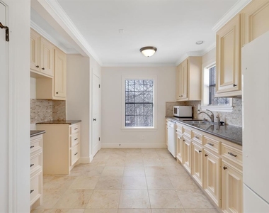 2306 Blodgett Street - Photo Thumbnail 5