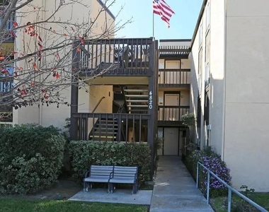 4820 Cass St - Photo Thumbnail 4
