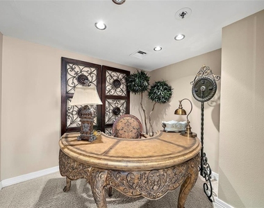 3525 Sage Rd - Photo Thumbnail 10