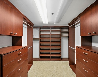3525 Sage Rd - Photo Thumbnail 19