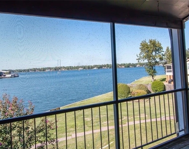 202 Lakeview Terrace - Photo Thumbnail 1