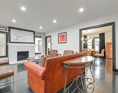 3222 Oakdale Street - Photo Thumbnail 8