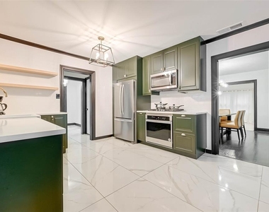 3222 Oakdale Street - Photo Thumbnail 18
