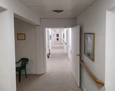 149 E Jones St - Photo Thumbnail 7