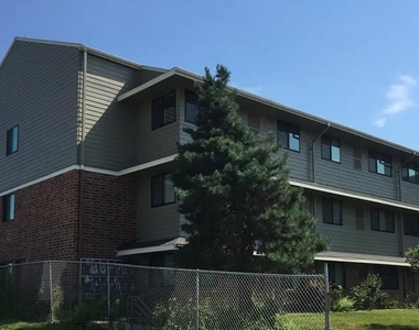 737 N 22nd St - Photo Thumbnail 4