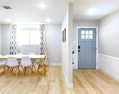 5455 Birdwood Road - Photo Thumbnail 4