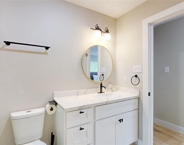 5455 Birdwood Road - Photo Thumbnail 8
