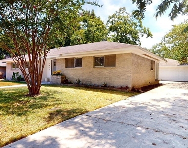 5455 Birdwood Road - Photo Thumbnail 20