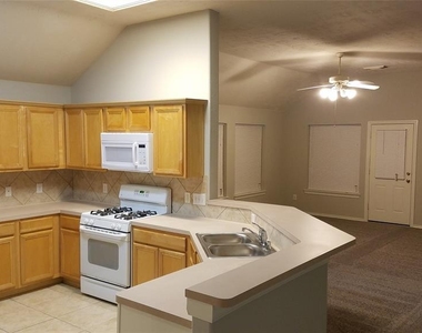 18227 Sweet Juniper Lane - Photo Thumbnail 23
