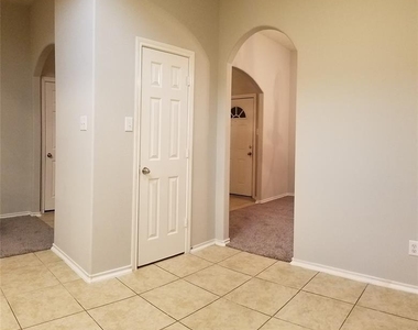 18227 Sweet Juniper Lane - Photo Thumbnail 7