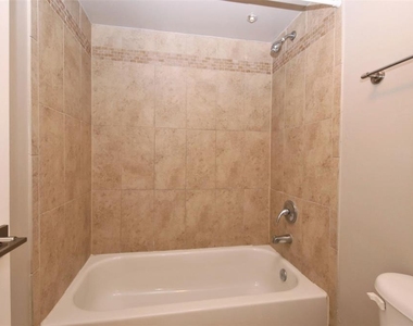 230 W Alabama - Photo Thumbnail 9