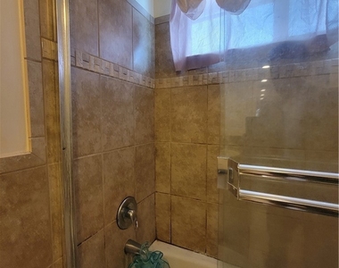 8009 Rose Street - Photo Thumbnail 2