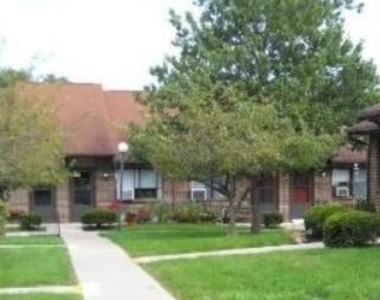531 S Patterson St - Photo Thumbnail 4