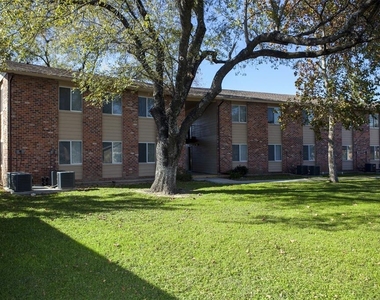 1215 Castroville Road - Photo Thumbnail 1