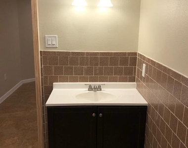 3911 Fulton Street - Photo Thumbnail 21