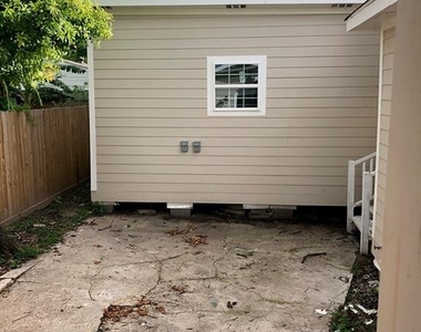 3911 Fulton Street - Photo Thumbnail 37