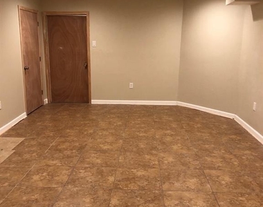 3911 Fulton Street - Photo Thumbnail 17