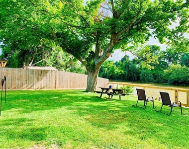 411 Ulrich Street - Photo Thumbnail 21
