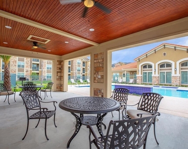 3700 N K Center - Photo Thumbnail 5