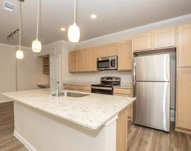 3700 N K Center - Photo Thumbnail 11