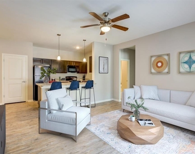 1014 Jefferson View Wy - Photo Thumbnail 2