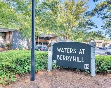 18 Berryhill Rd - Photo Thumbnail 2