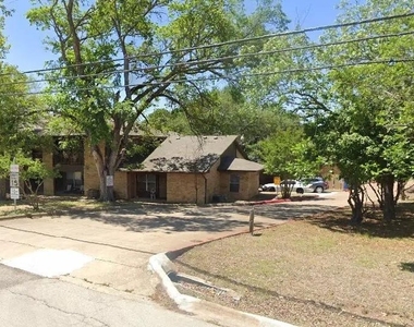 515 Roy St - Photo Thumbnail 5