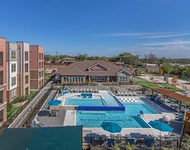 7450 Bluff Springs Rd - Photo Thumbnail 24