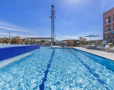 7450 Bluff Springs Rd - Photo Thumbnail 19