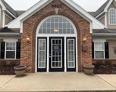 2920 Polo Club Blvd - Photo Thumbnail 3