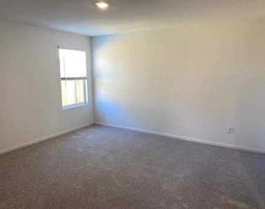 11903 Bat Sheva Lane - Photo Thumbnail 11