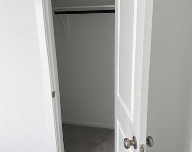 11903 Bat Sheva Lane - Photo Thumbnail 17