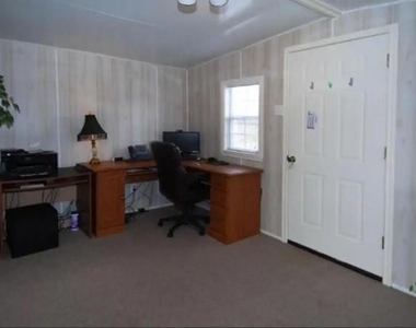 302 Kings Port Street - Photo Thumbnail 5