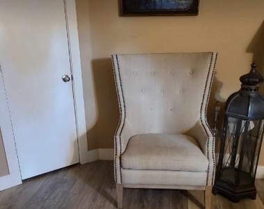 302 Kings Port Street - Photo Thumbnail 12