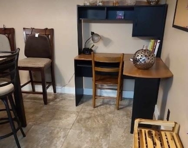 302 Kings Port Street - Photo Thumbnail 15