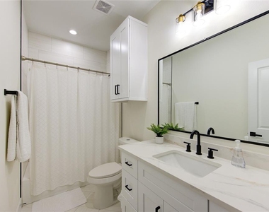 3406 Garapan Street - Photo Thumbnail 33