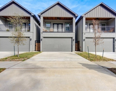3406 Garapan Street - Photo Thumbnail 4