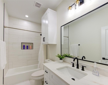 3406 Garapan Street - Photo Thumbnail 34