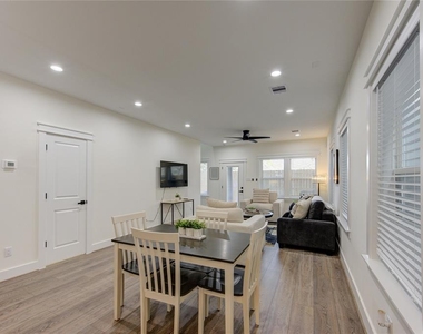 3406 Garapan Street - Photo Thumbnail 14