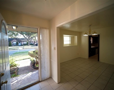 12510 Bexley Drive - Photo Thumbnail 1