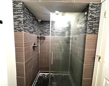 15703 Jersey Drive - Photo Thumbnail 10
