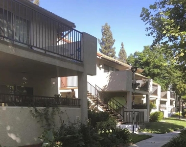 1050 E Imperial Hwy - Photo Thumbnail 4