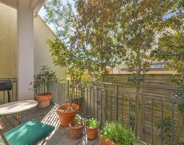2712 Ferndale Street - Photo Thumbnail 37