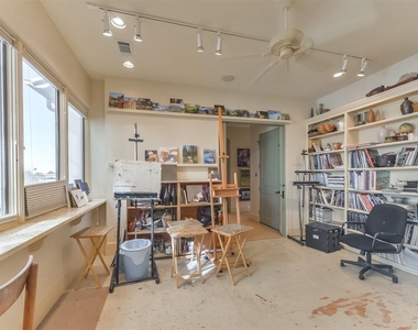 2712 Ferndale Street - Photo Thumbnail 4