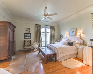 2712 Ferndale Street - Photo Thumbnail 20